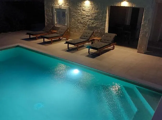 Seashells Tribunj 公寓 *