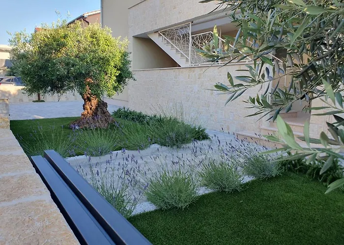 公寓 Seashells Tribunj